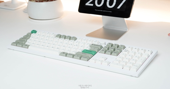 키크론 V6 MAX 풀배열 저소음 사무용 무선 키보드 추천